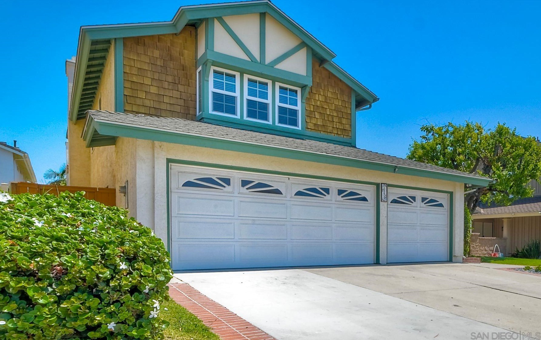 10275 Parkdale Ave, San Diego, CA 92126