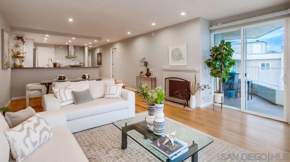 3750 Riviera Dr 7, San Diego, CA 92109