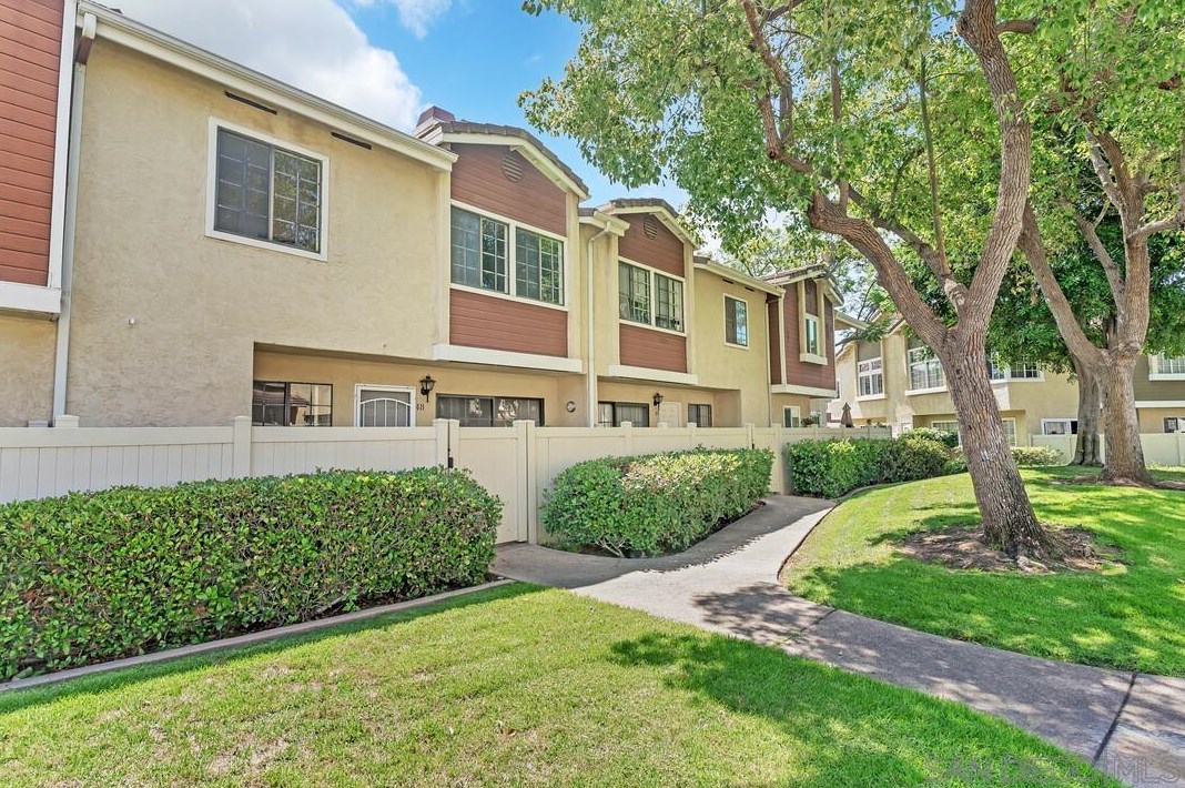 10170 Palm Glen Dr 48, Santee, CA 92071