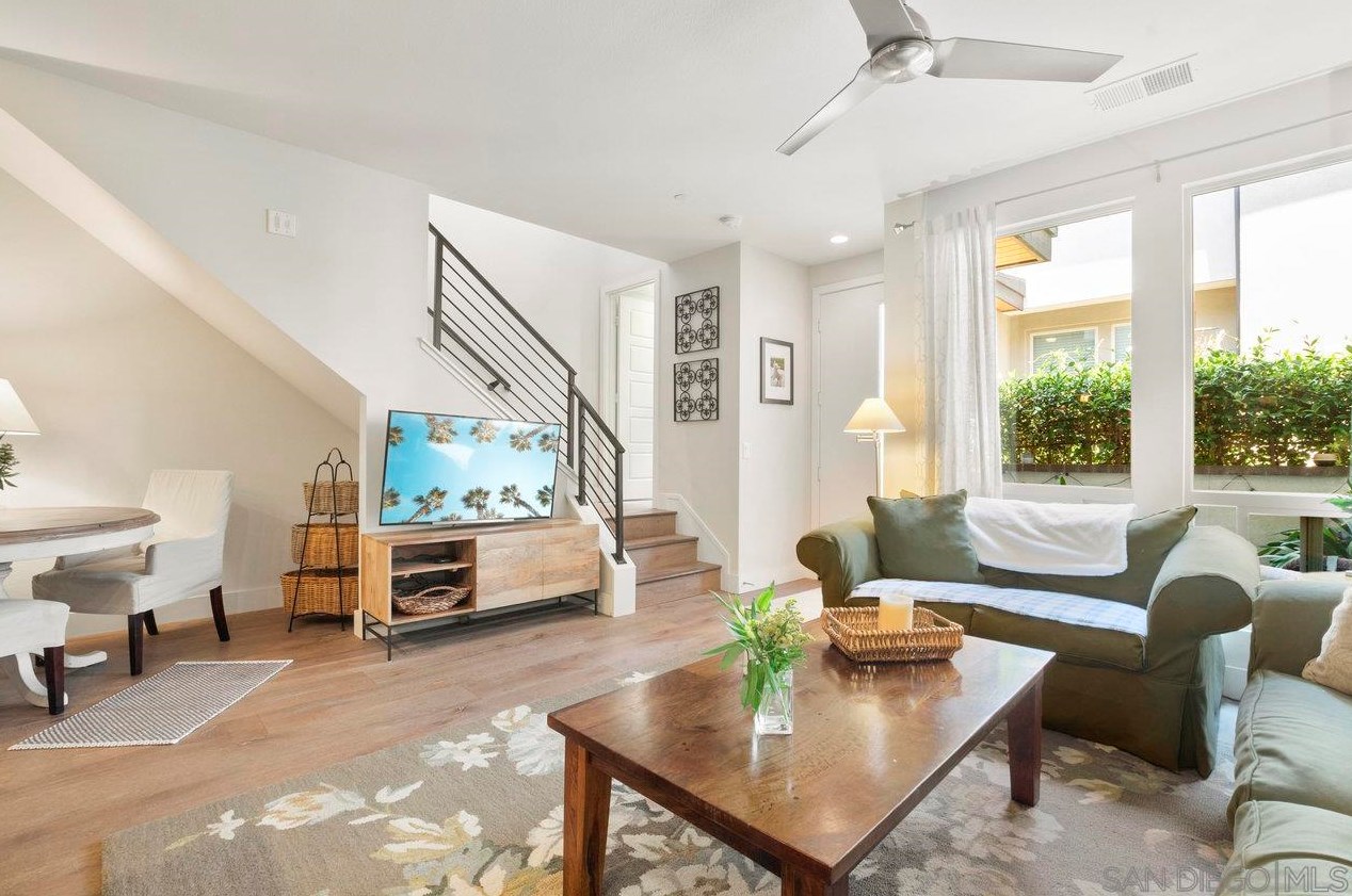 2628 Aperture Cir, San Diego, CA 92108