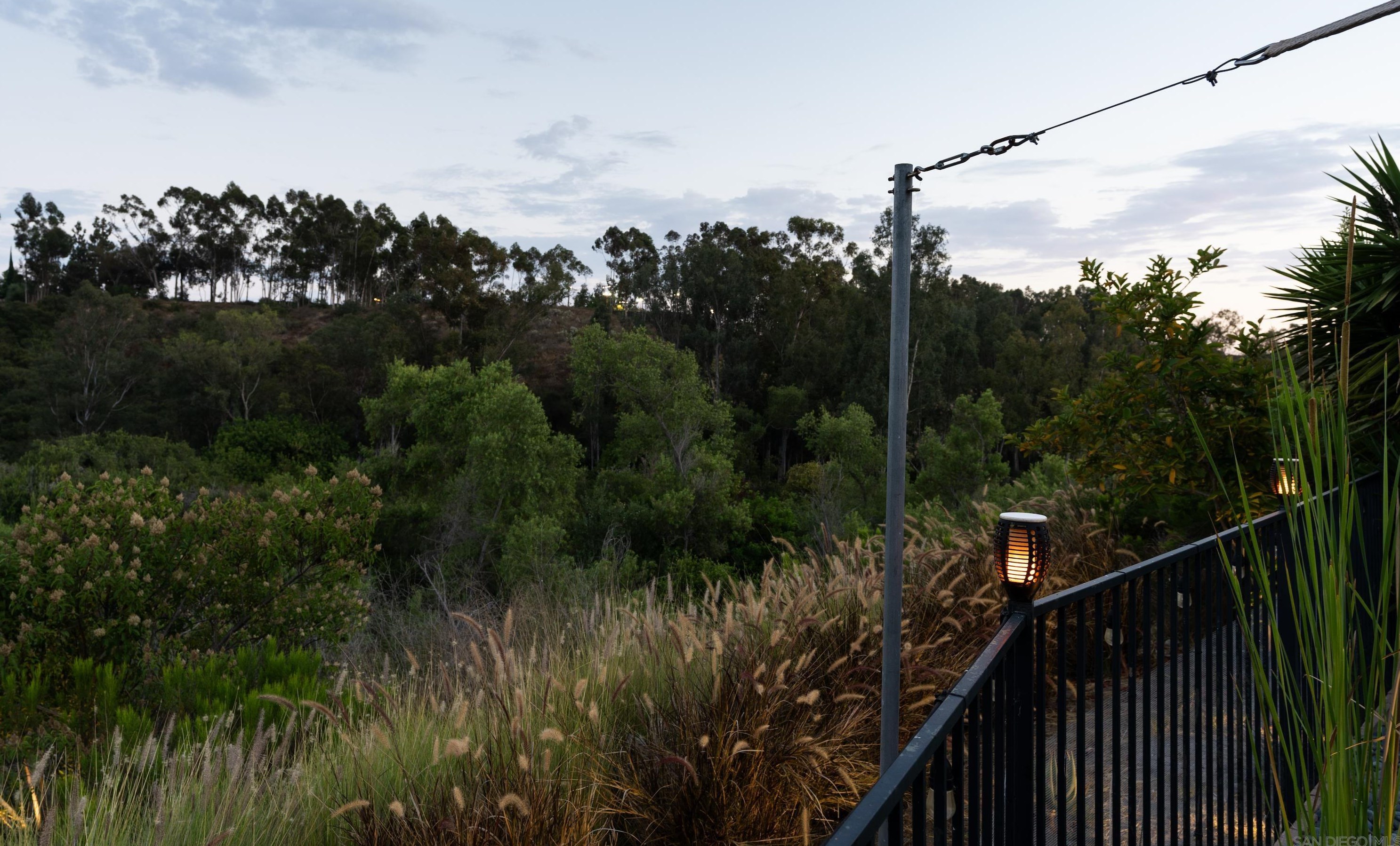 5477 Camino Playa Malaga, San Diego CA 92124-4124 exterior