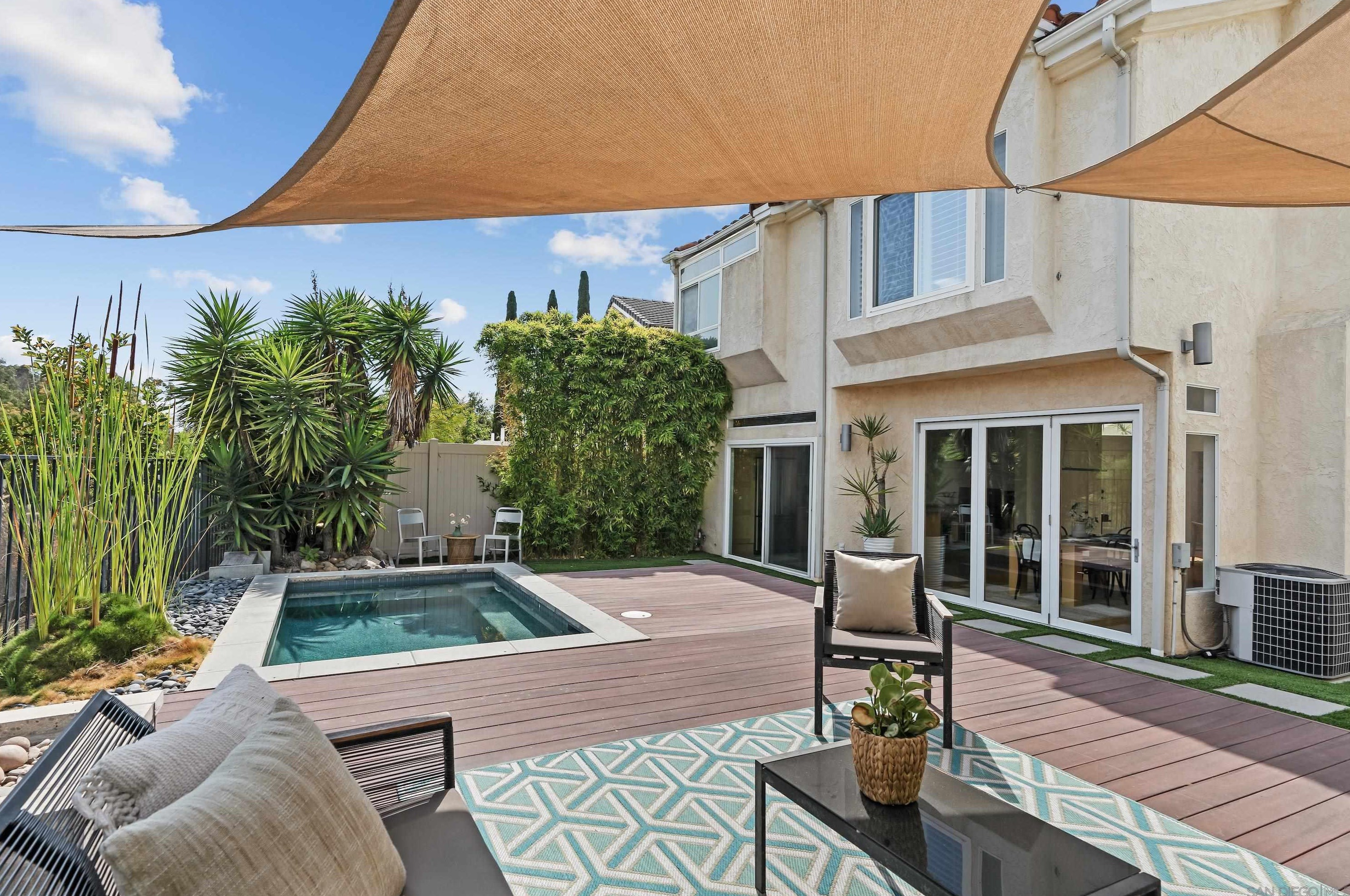 5477 Camino Playa Malaga, San Diego CA 92124-4124 exterior