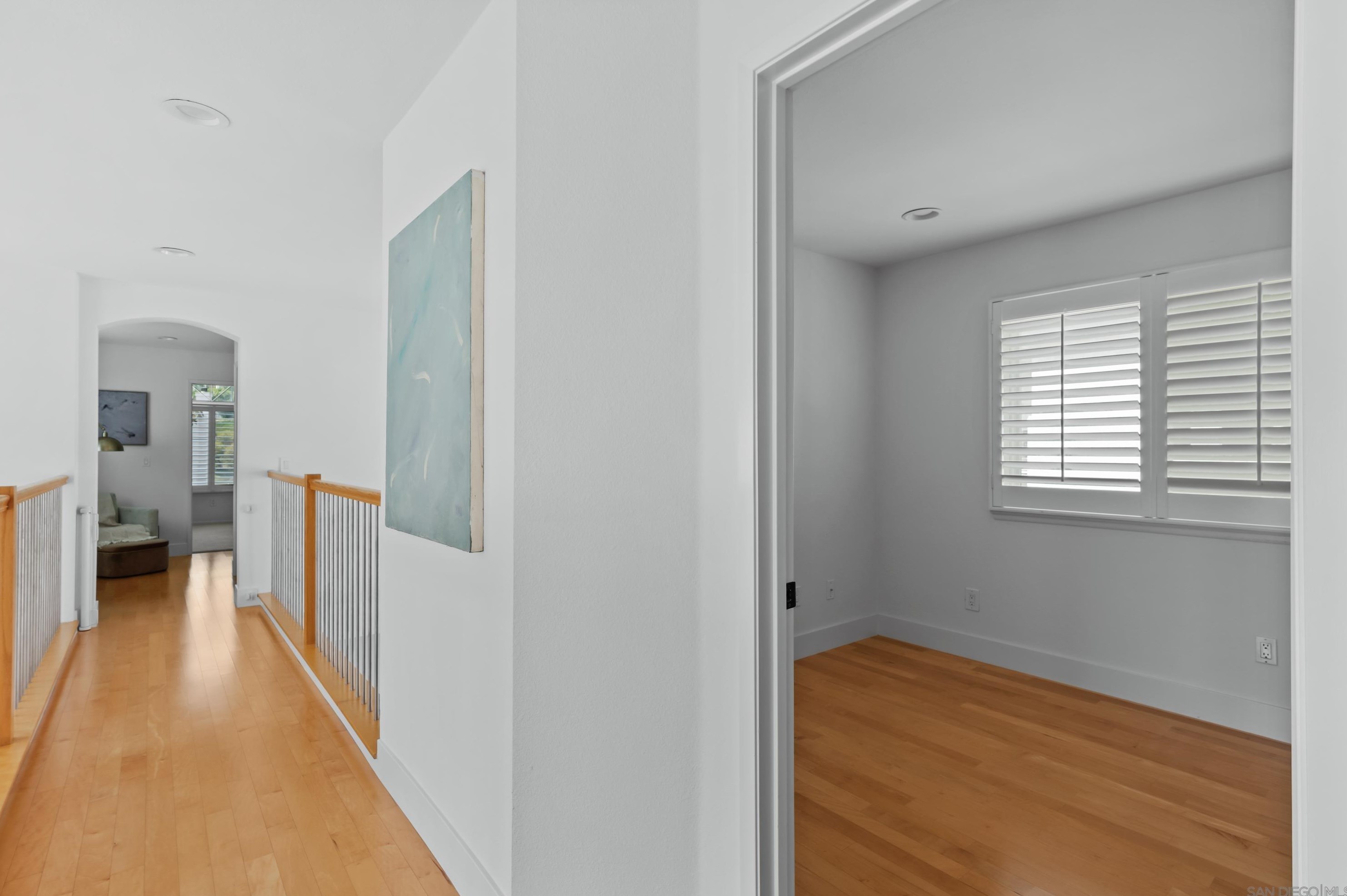 5477 Camino Playa Malaga, San Diego CA 92124-4124 exterior