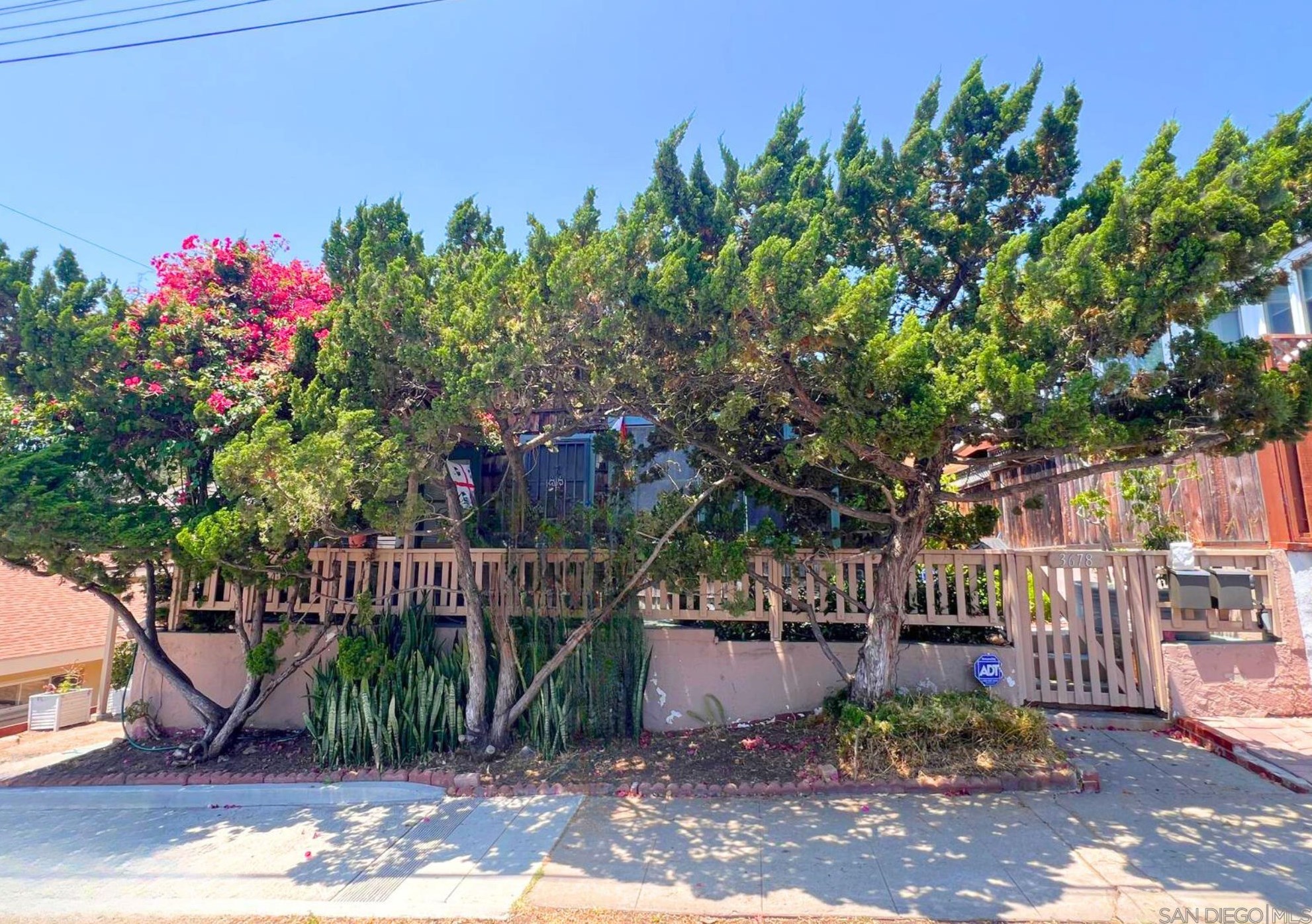 3678 Richmond St, San Diego, CA 92103-4512