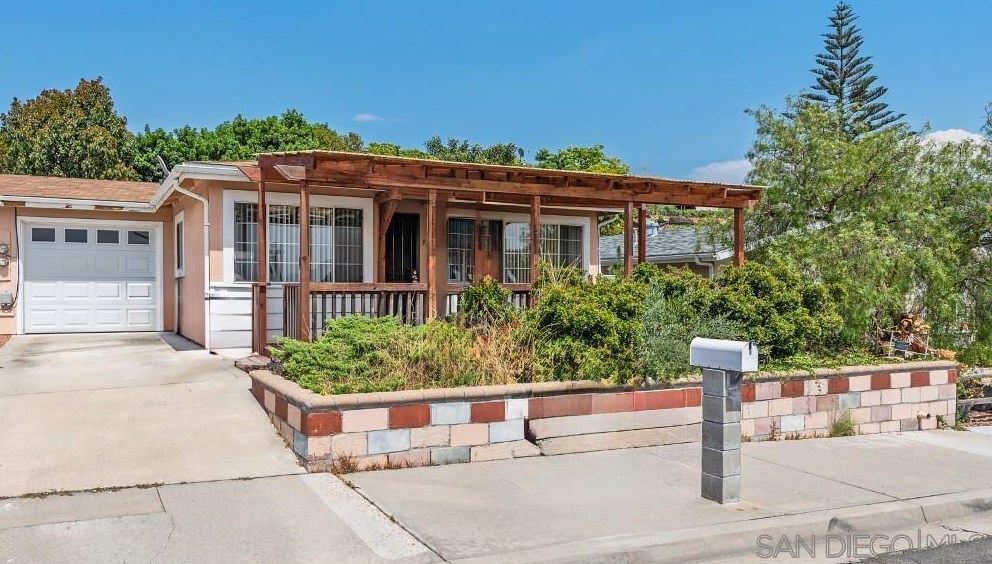3196 Isabella Dr, Oceanside, CA 92056