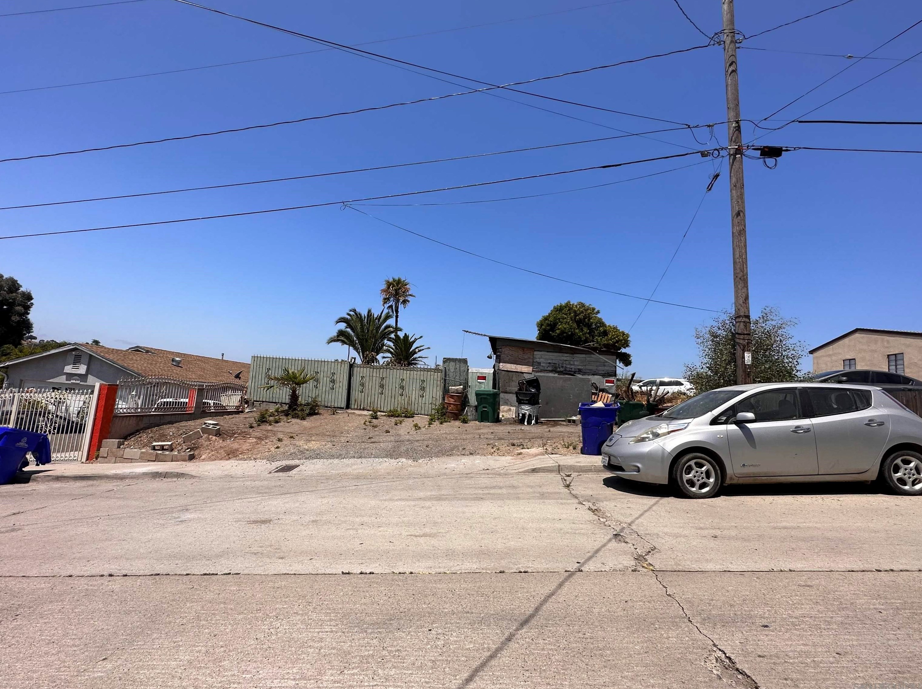 745 Pidgeon St, San Diego, CA 92114