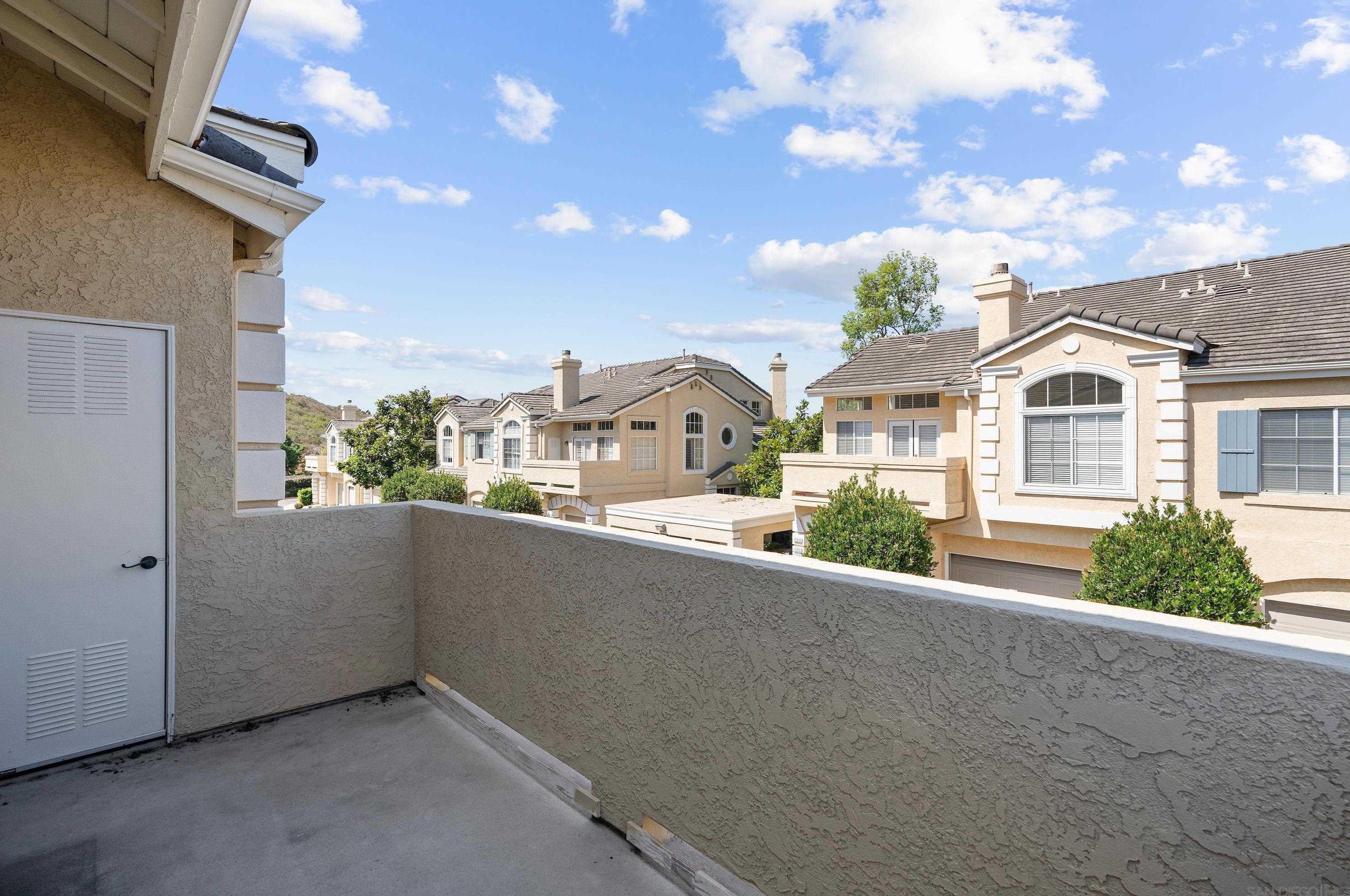 11311 Provencal Pl, San Diego CA  92128-3672 exterior