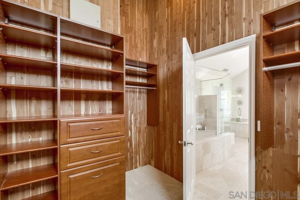 541 Margarita Ave, San Diego CA 92118-2326 exterior