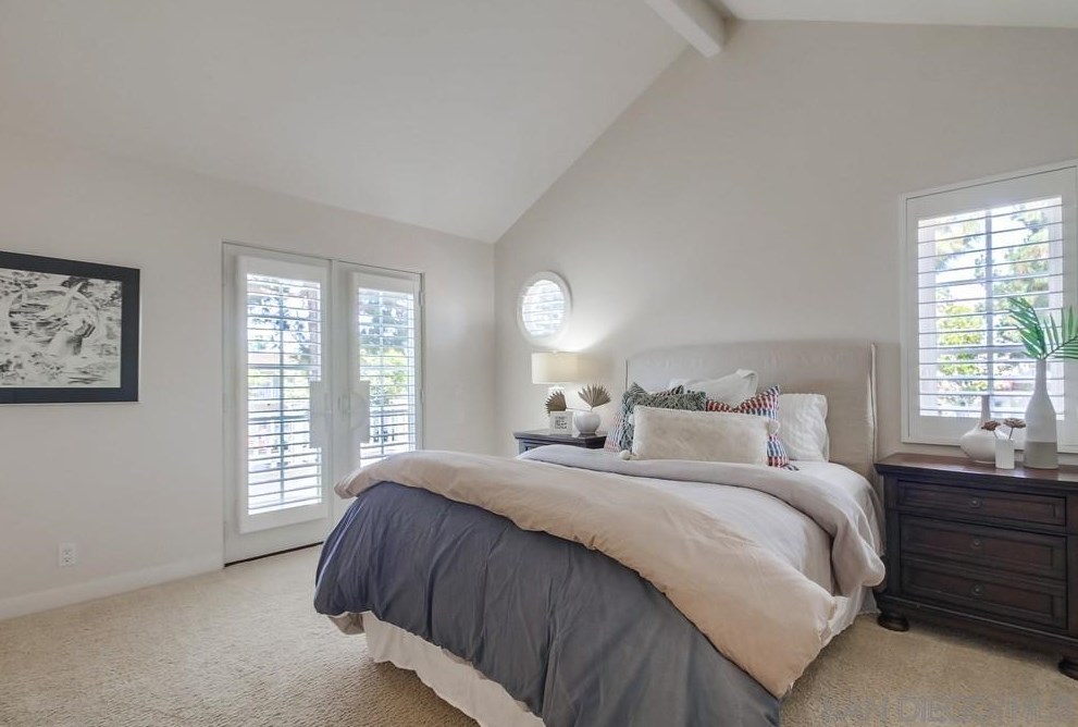 541 Margarita Ave, San Diego CA 92118-2326 exterior