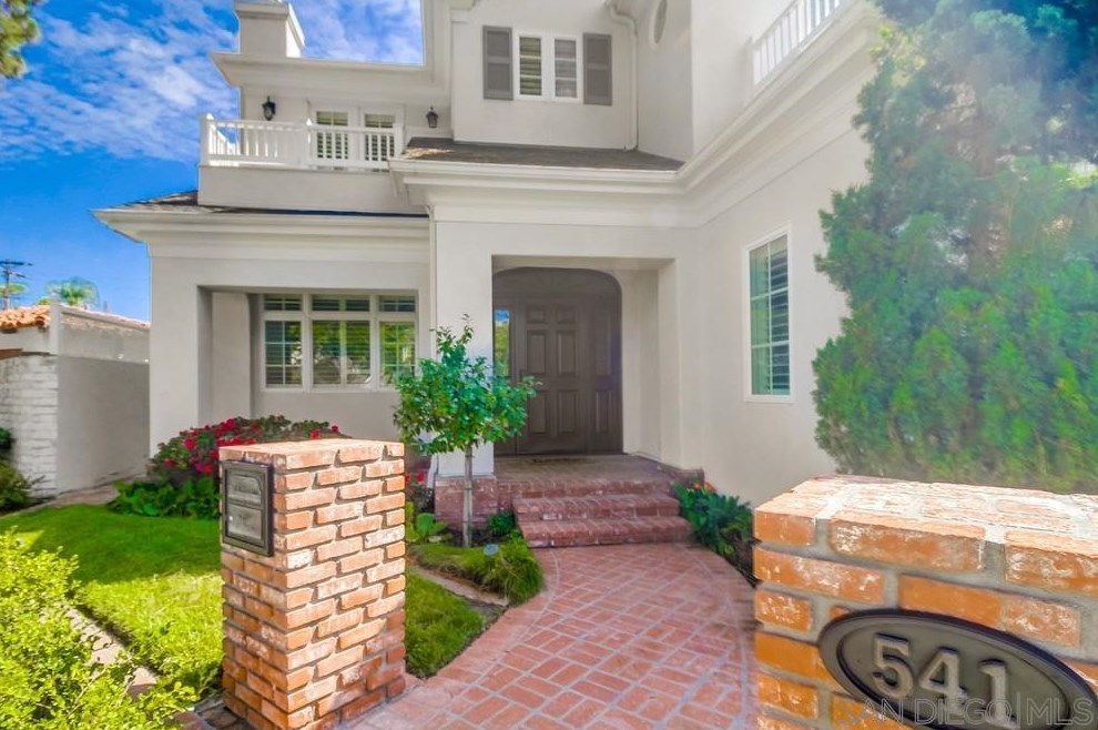 541 Margarita Ave, San Diego CA 92118-2326 exterior