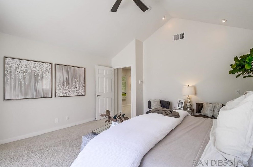 541 Margarita Ave, San Diego CA 92118-2326 exterior