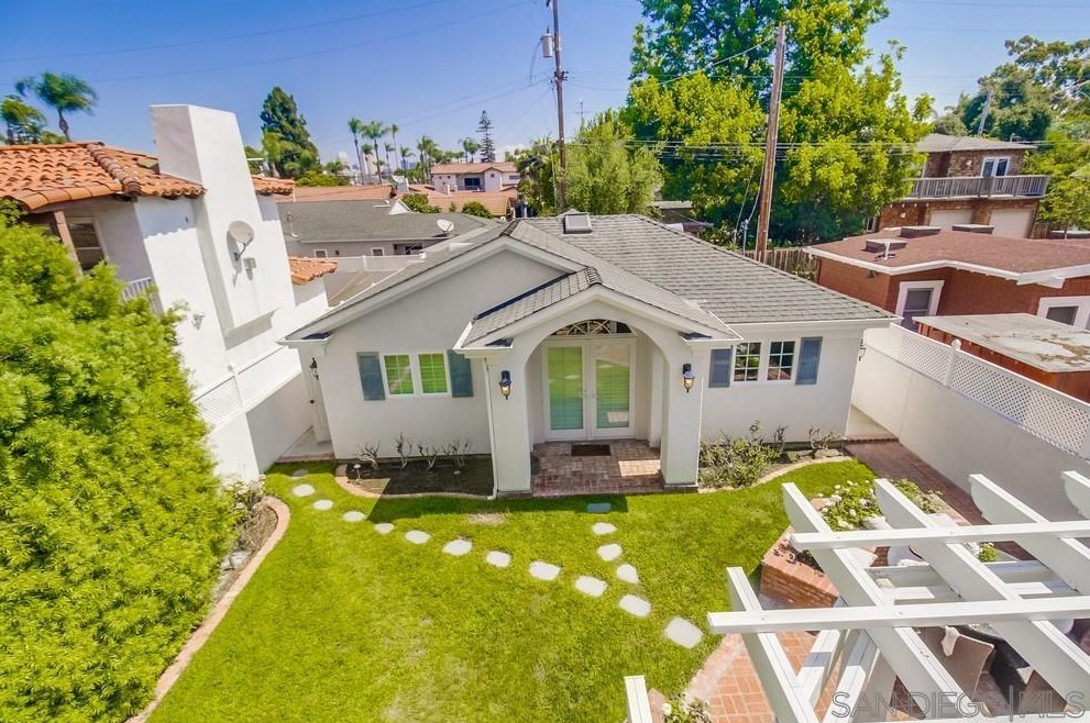 541 Margarita Ave, San Diego CA 92118-2326 exterior