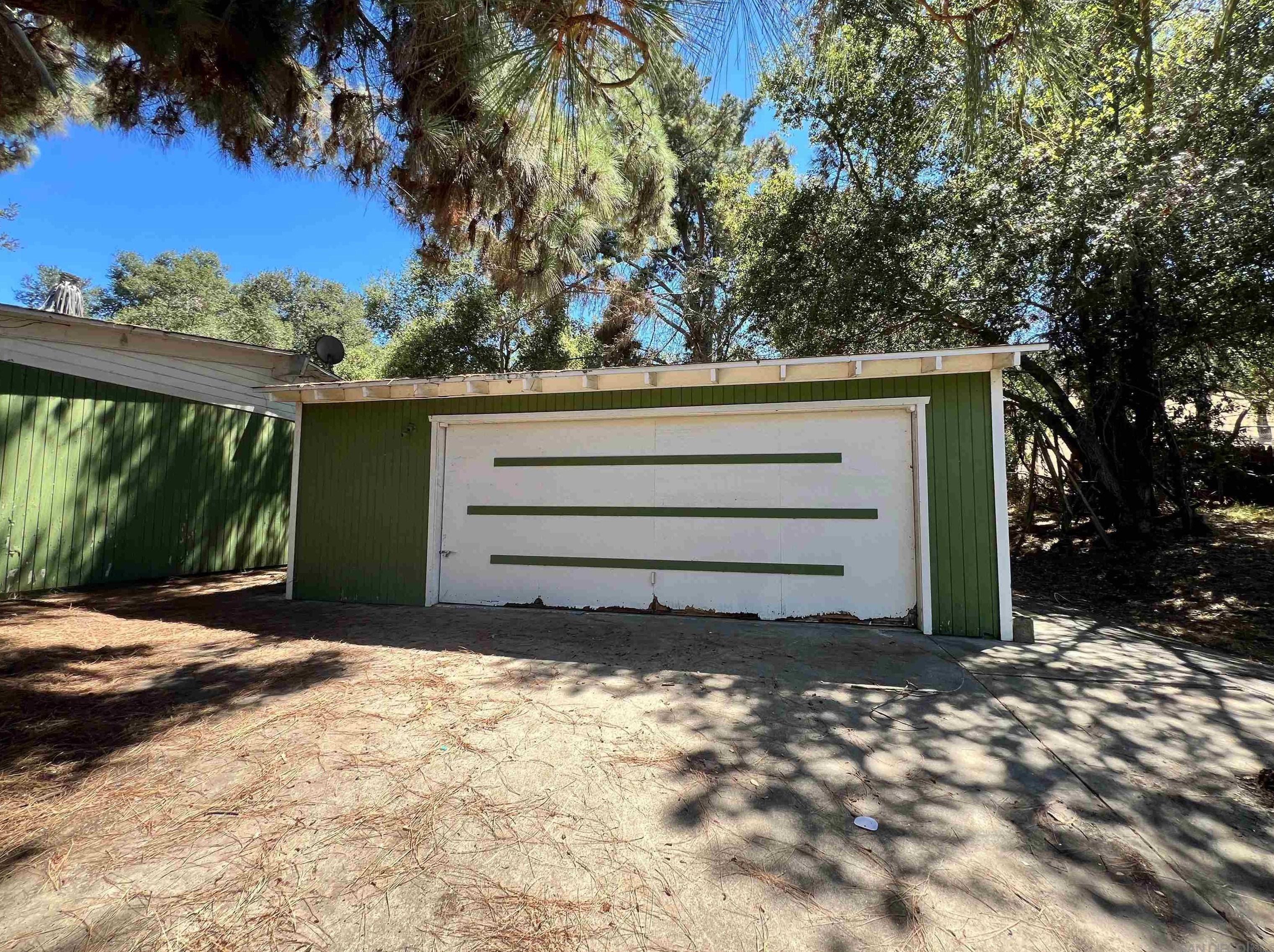 9959 W Lilac Rd, Escondido, CA 92026