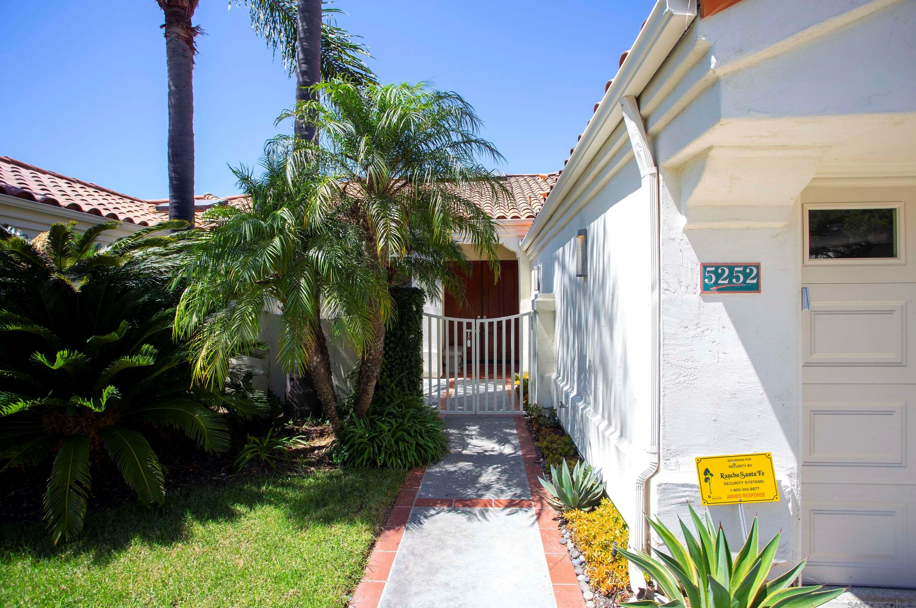 5252 Vista Del Dios, San Diego, CA 92130