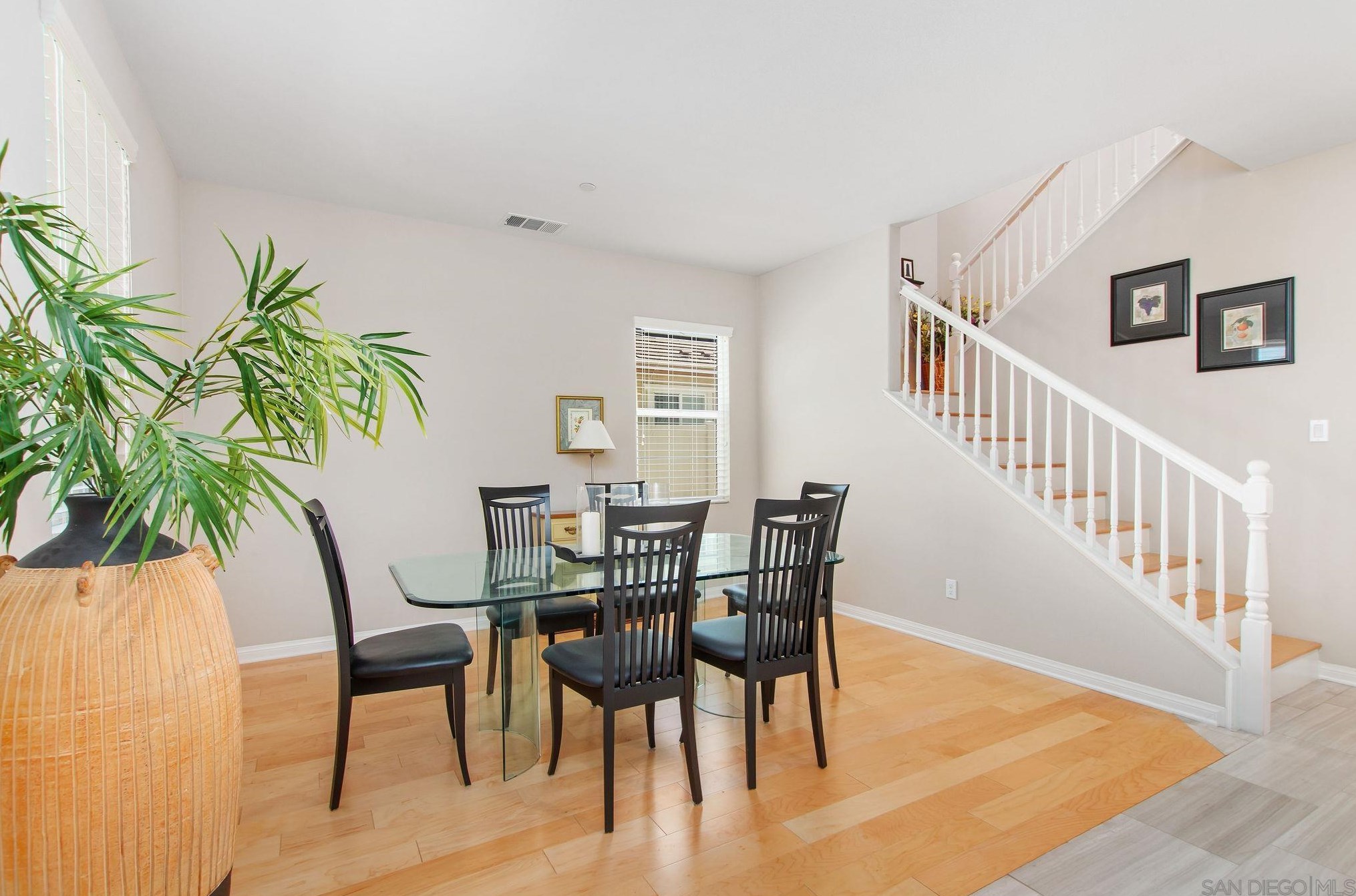 10677 Braverman Dr, Santee, CA 92071