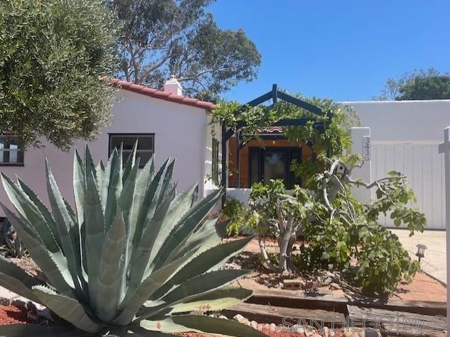 3435 Isla Vista Dr, San Diego, CA 92105