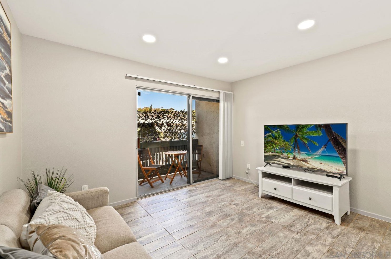 4060 Huerfano Ave 107, San Diego, CA 92117