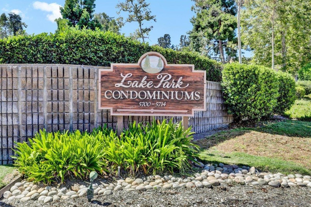 5700 Baltimore Dr 201, La Mesa, CA 91942