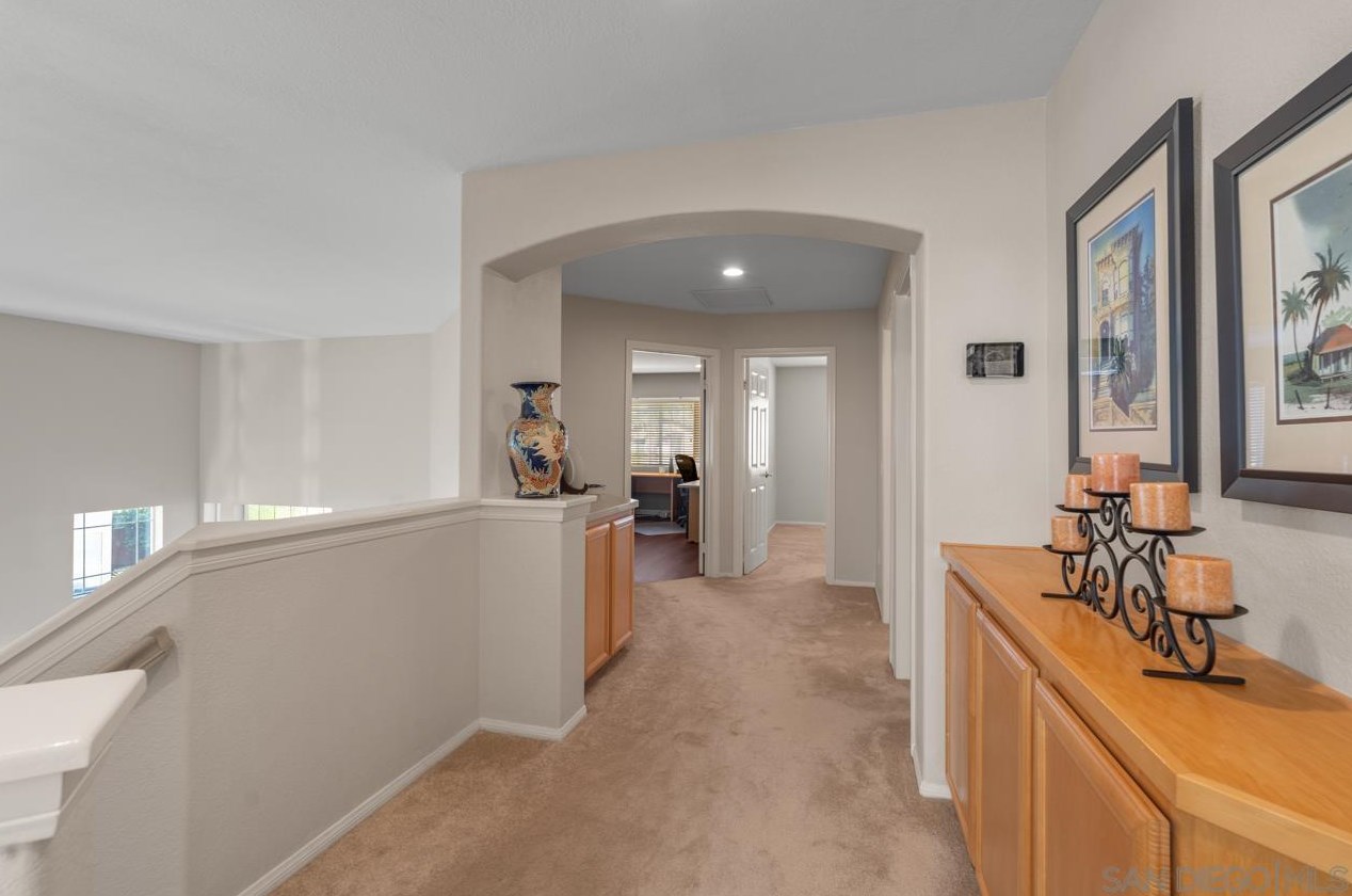 11528 Wills Creek Rd, San Diego CA  92131-3706 exterior