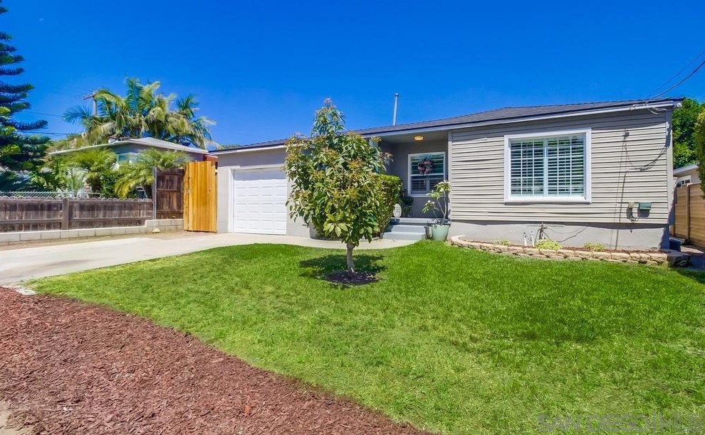 4575 Parks Ave, La Mesa, CA 91942