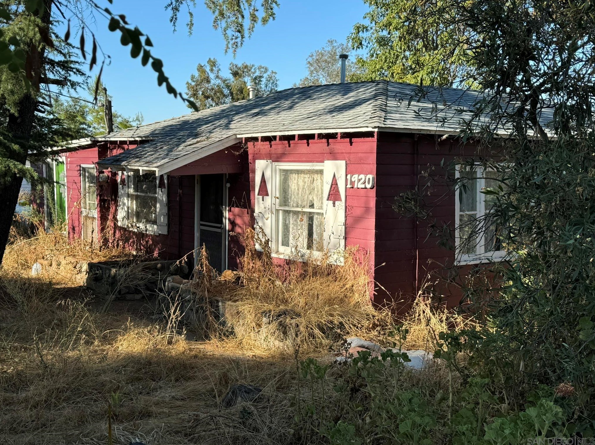 1920 Tavern Rd, Alpine, CA 91901