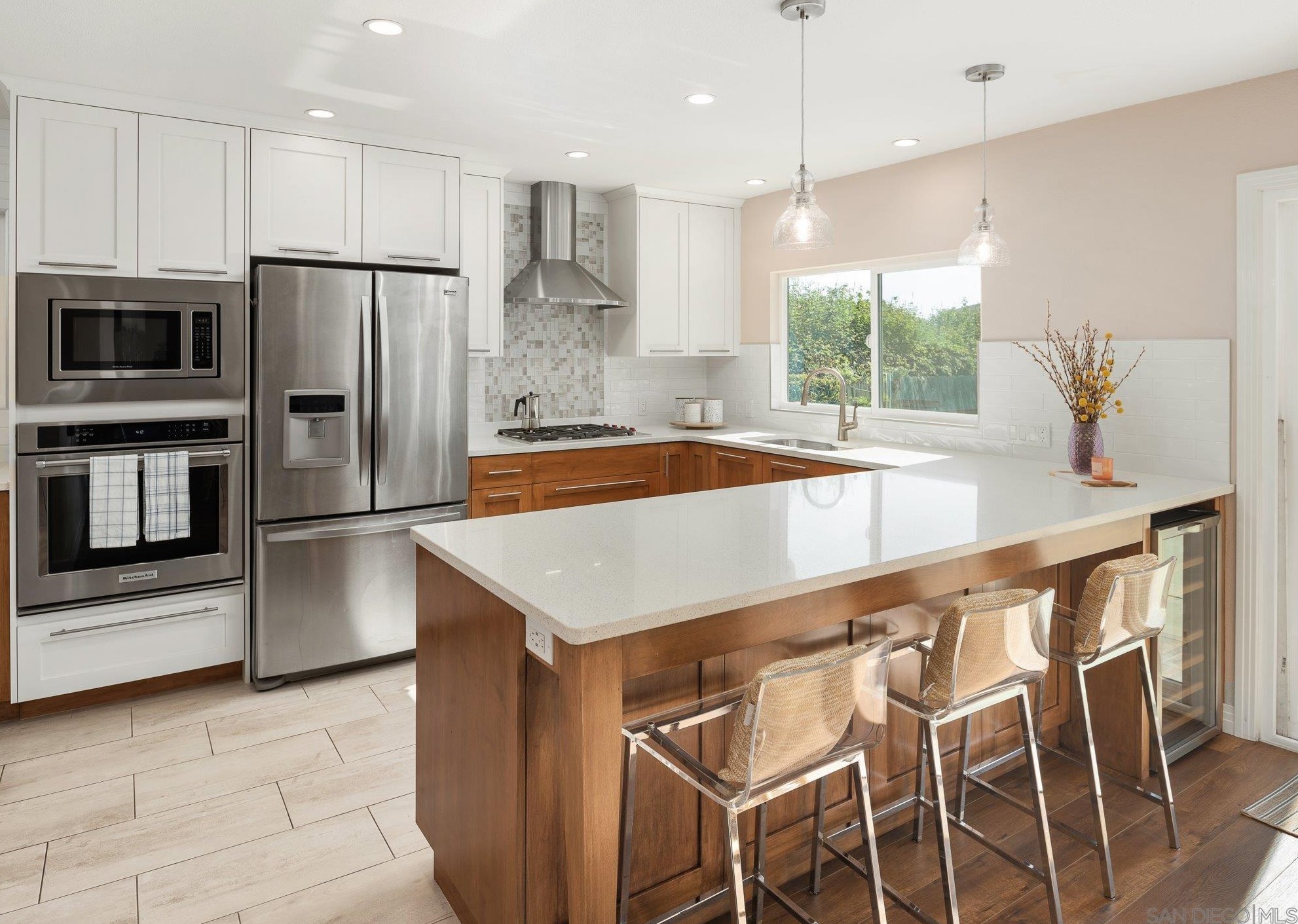 2001 Elevada St, Oceanside, CA 92054