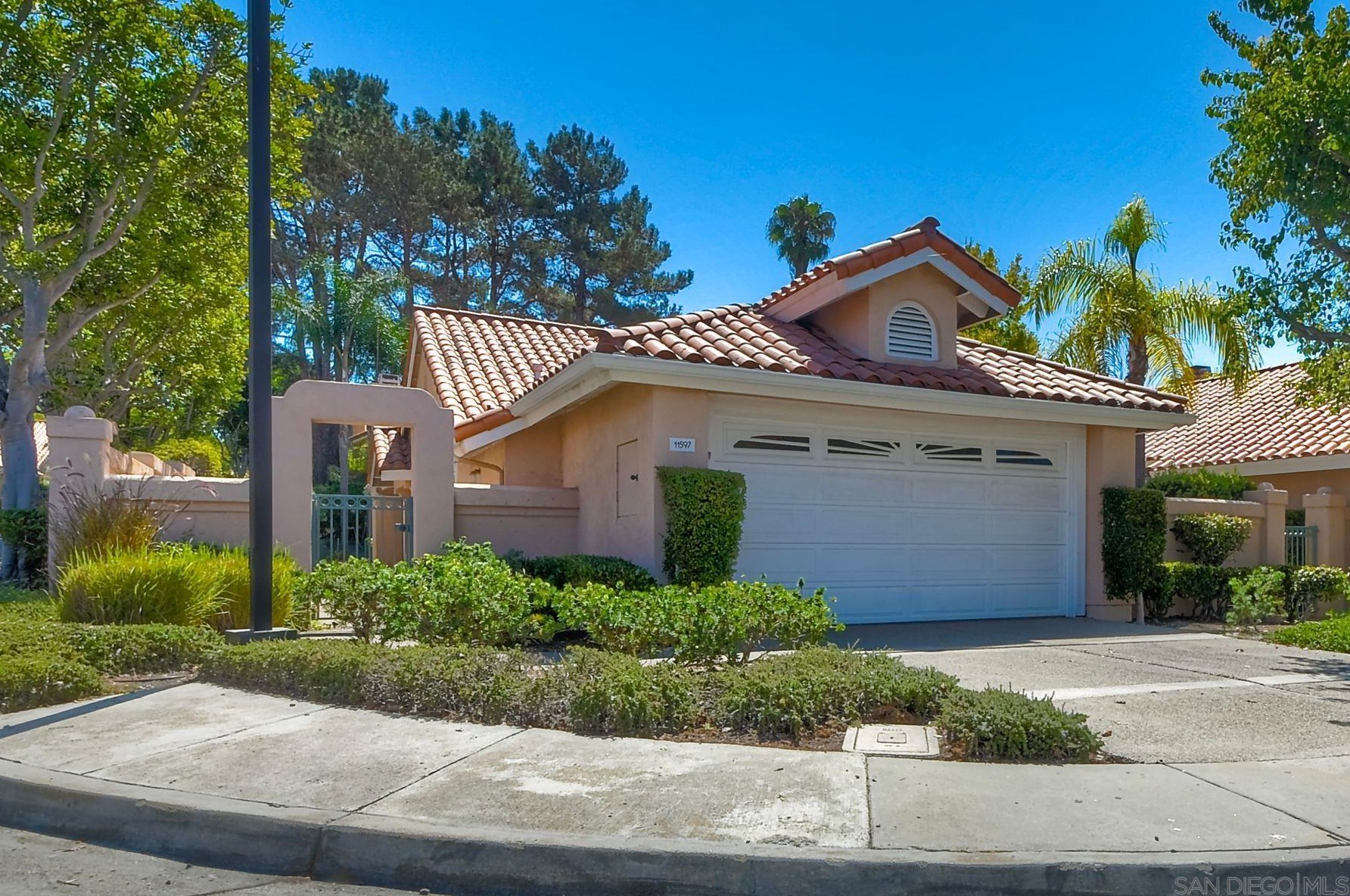 11597 Caminito Corriente, San Diego, CA 92128