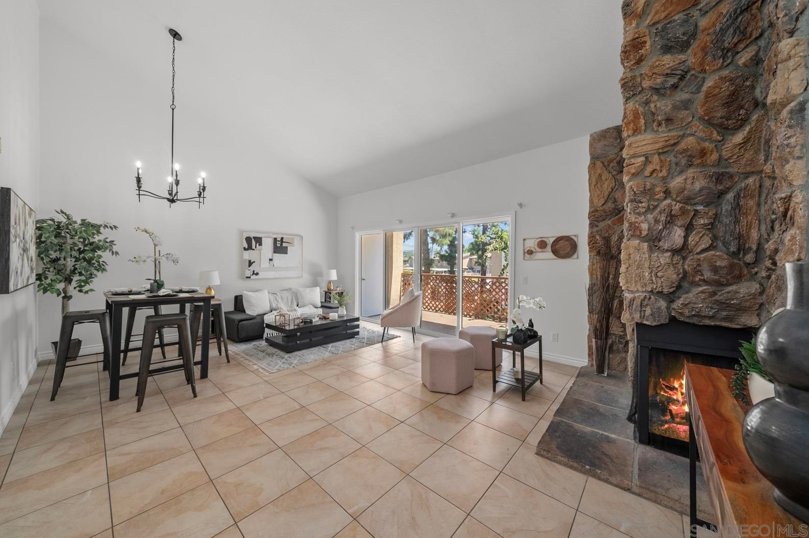 475 N Midway Dr 219, Escondido, CA 92027