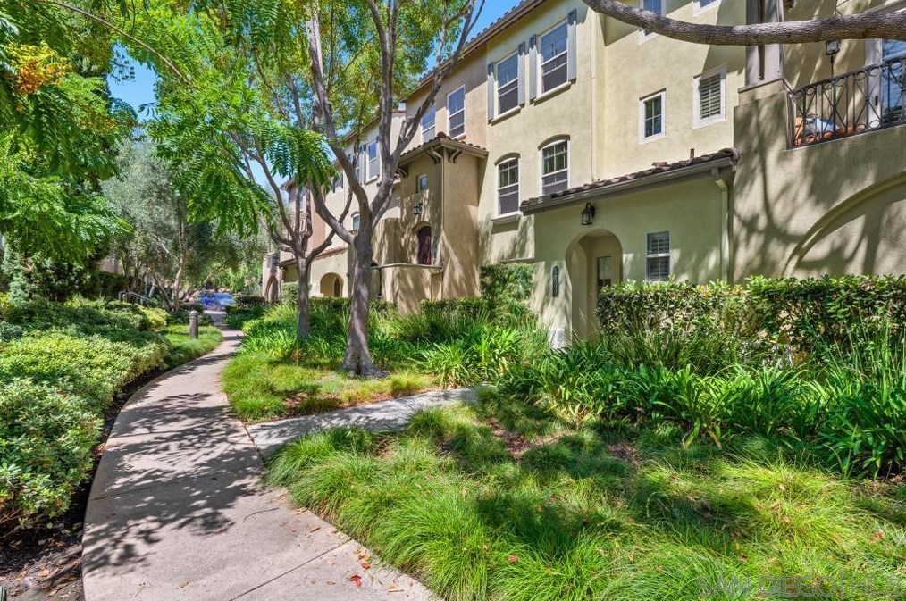 2511 Escala, San Diego, CA 92108