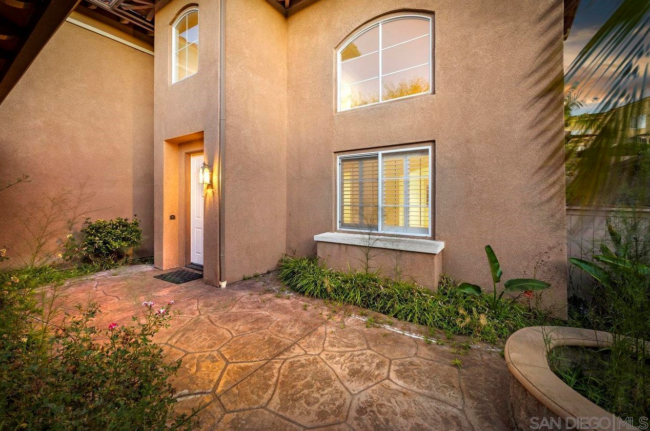 1830 Knights Ferry Dr, Chula Vista, CA 91913