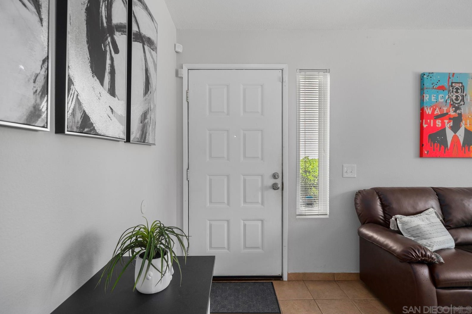 2027 Manzana Way, San Diego, CA 92139-4051