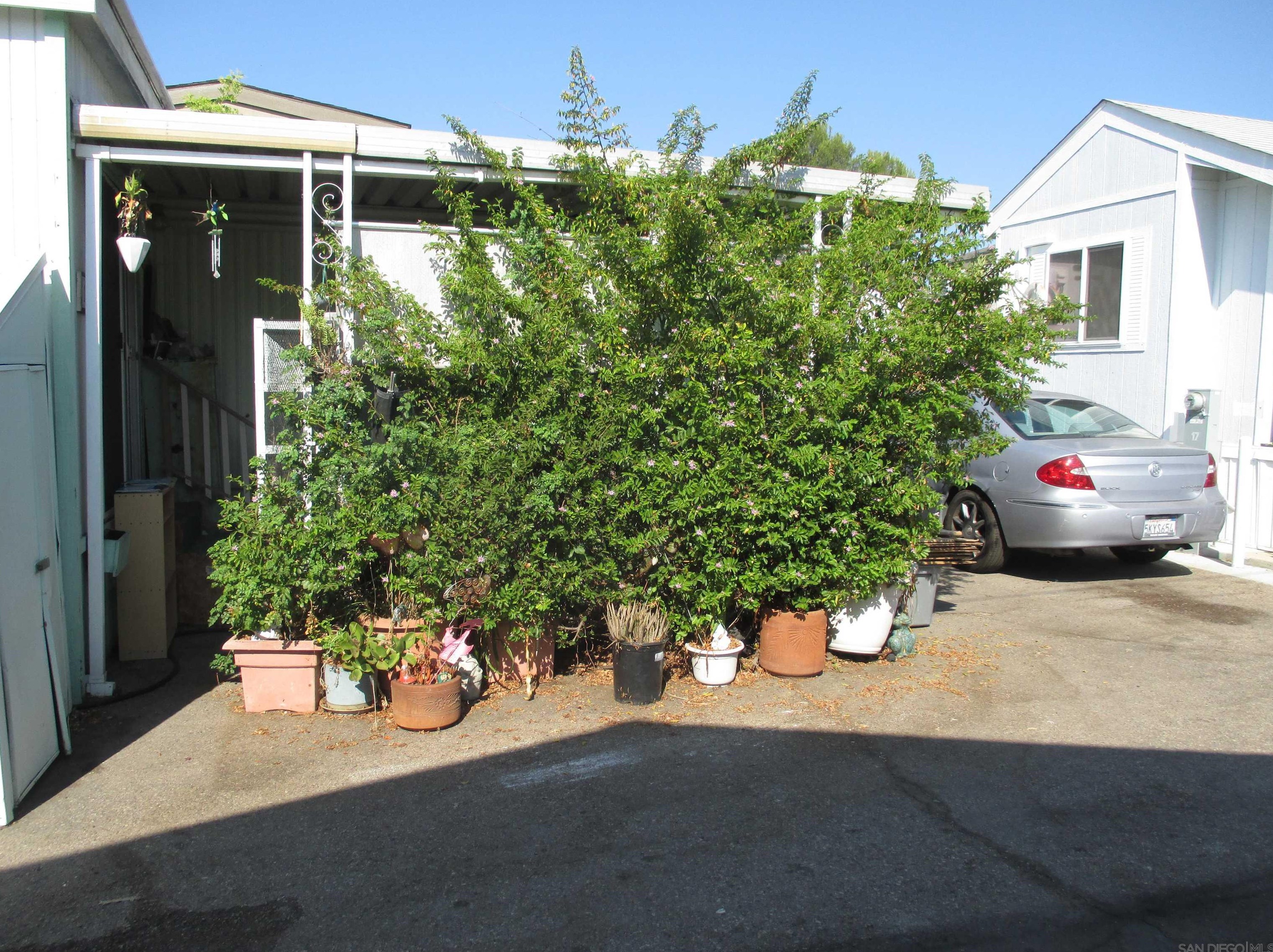 7495 Oakland Rd 18, La Mesa, CA 91942