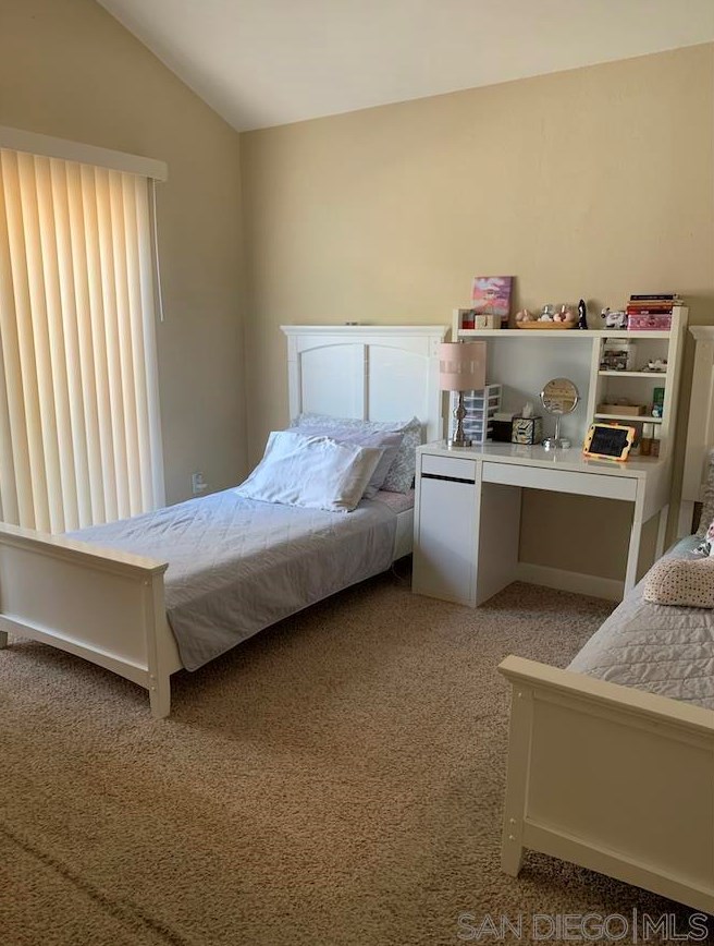2315 Lake Forest St, Escondido, CA 92026