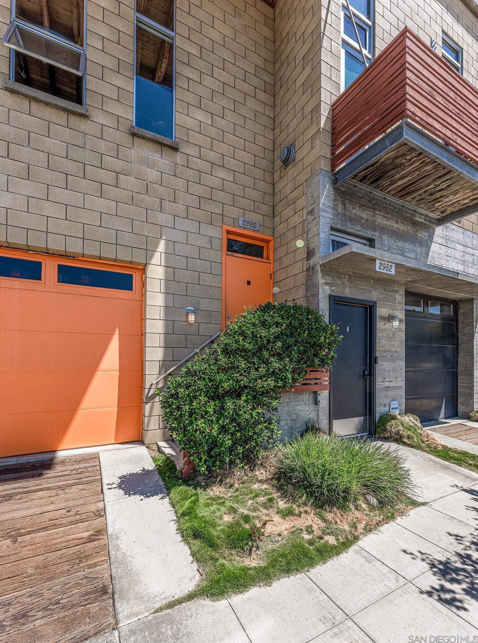 2202 30th St, San Diego, CA 92104-5427