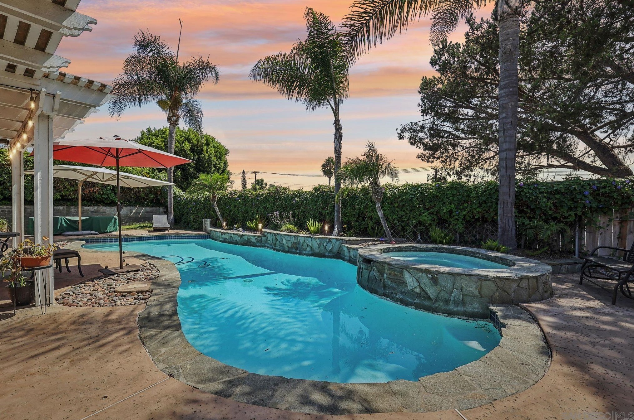 7935 Michelle Dr, La Mesa, CA 91942