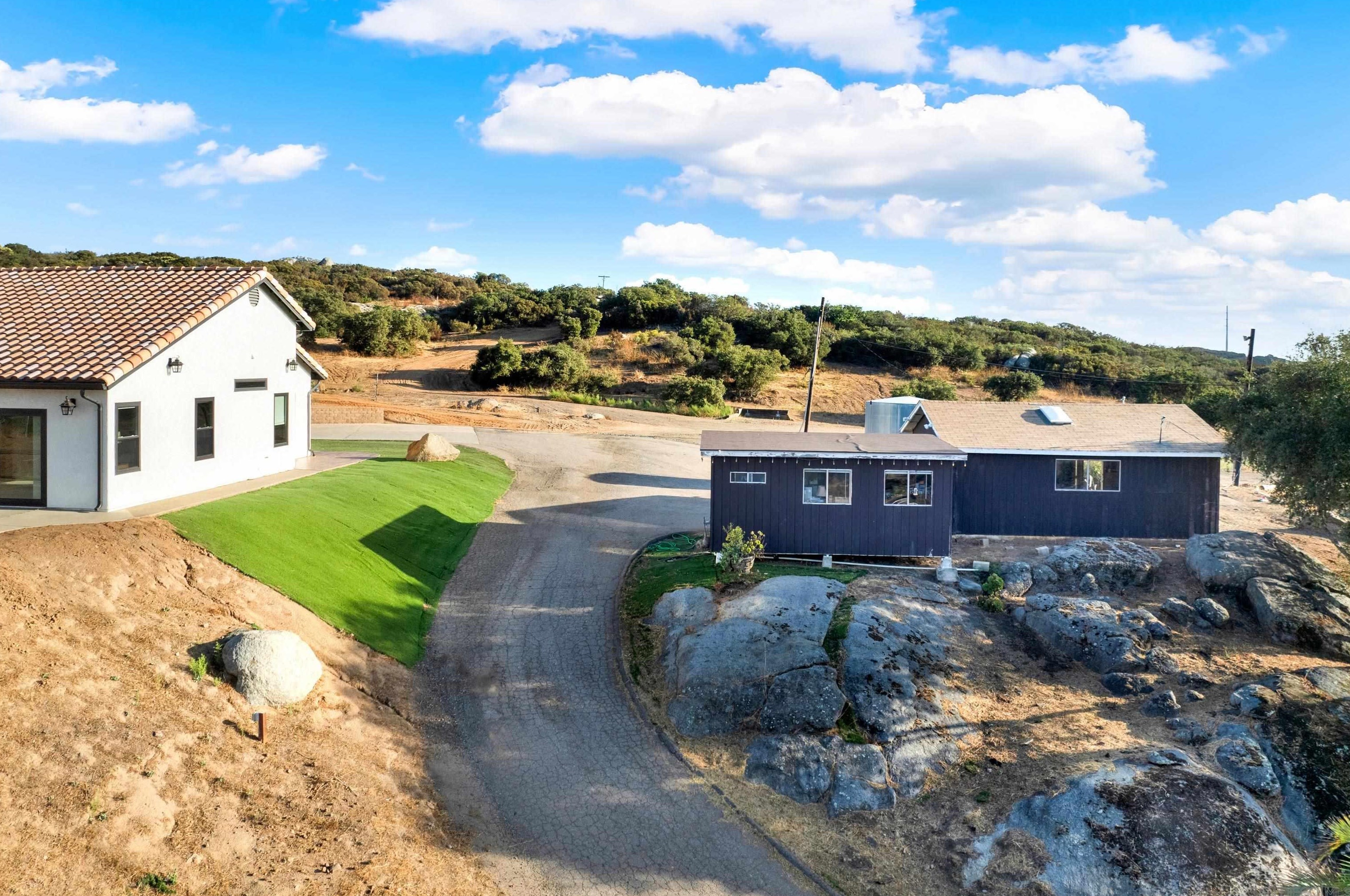 4539 Alpine, Alpine CA  91901-2110 exterior