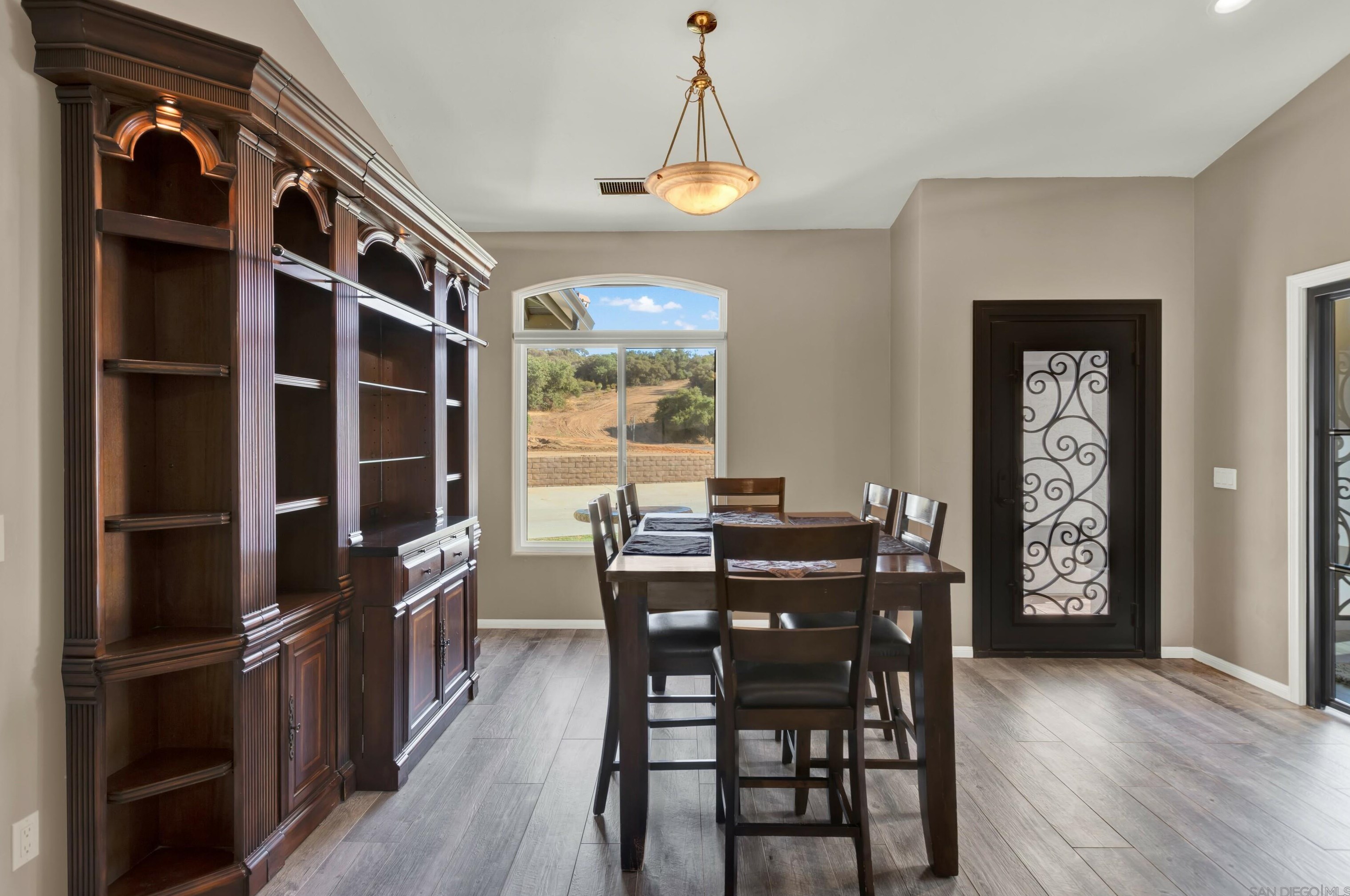 4539 Alpine, Alpine CA  91901-2110 exterior