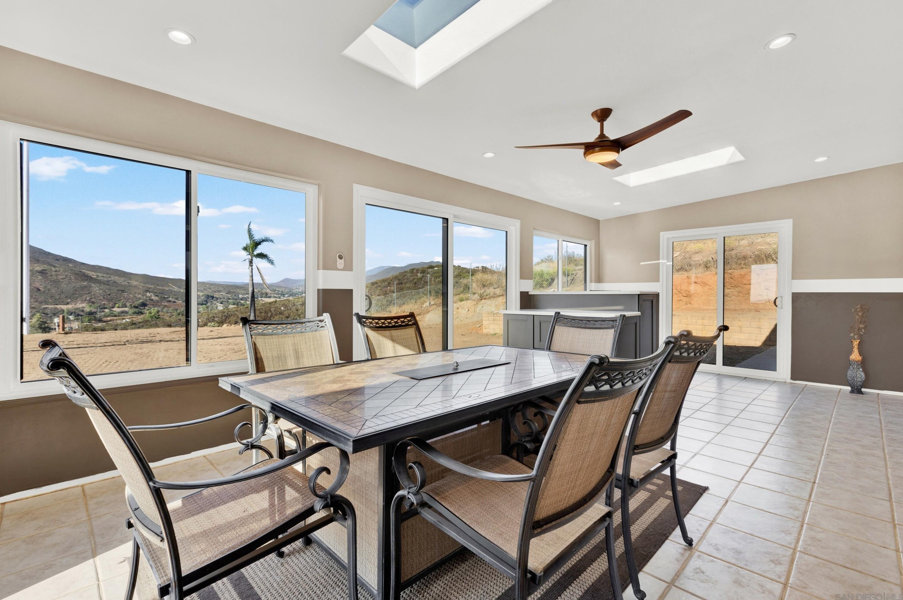 4539 Alpine, Alpine CA  91901-2110 exterior