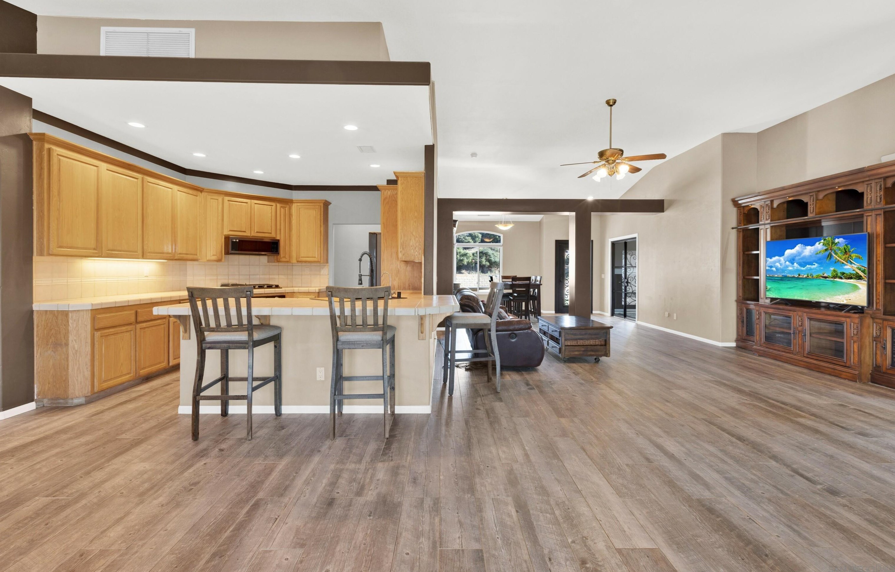 4539 Alpine, Alpine CA  91901-2110 exterior