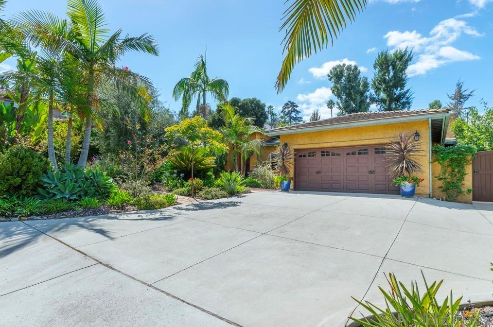 8915 Highfield Ave, La Mesa, CA 91941