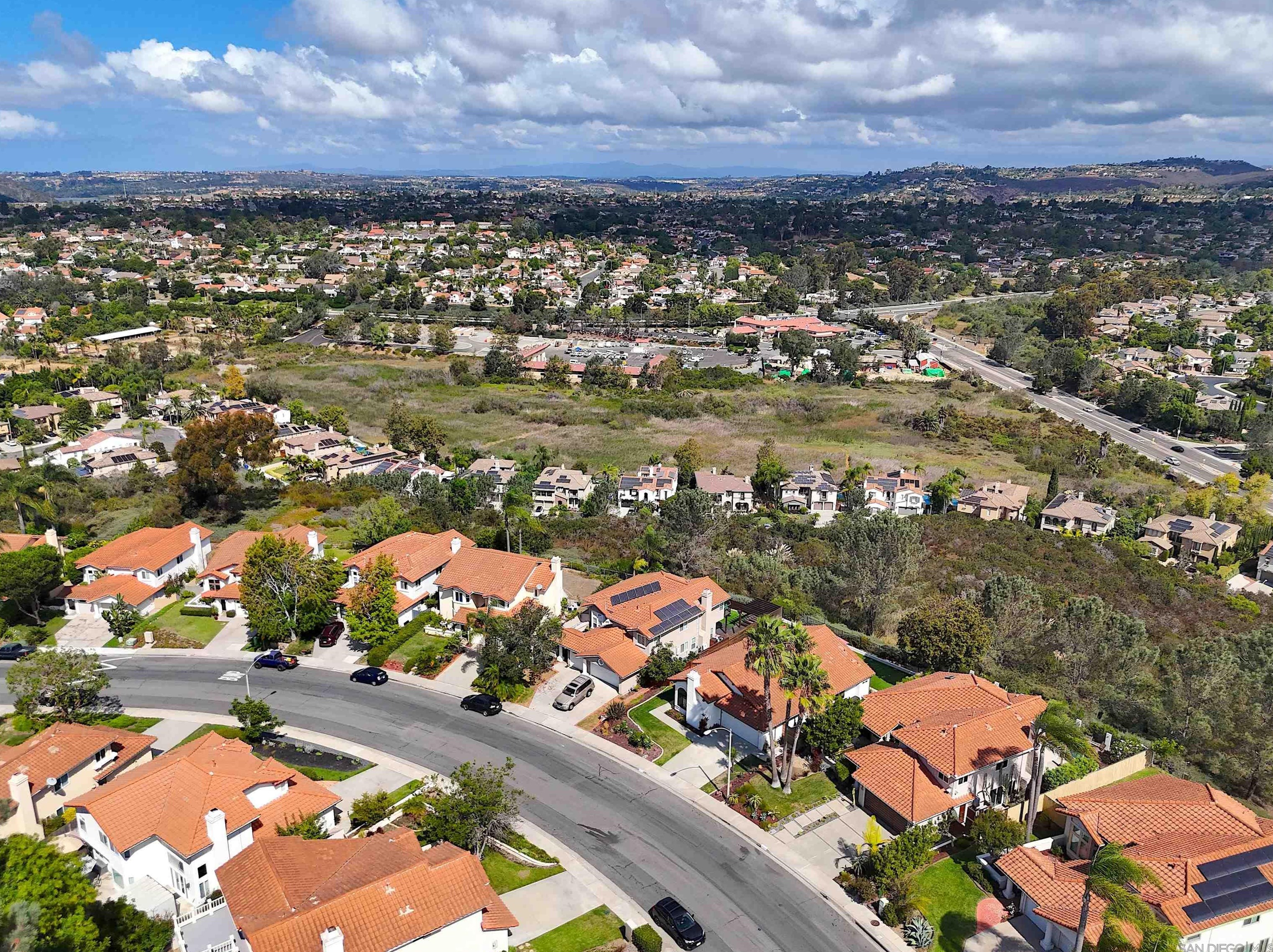 1776 Avenida La Posta, Encinitas CA  92024-5668 exterior