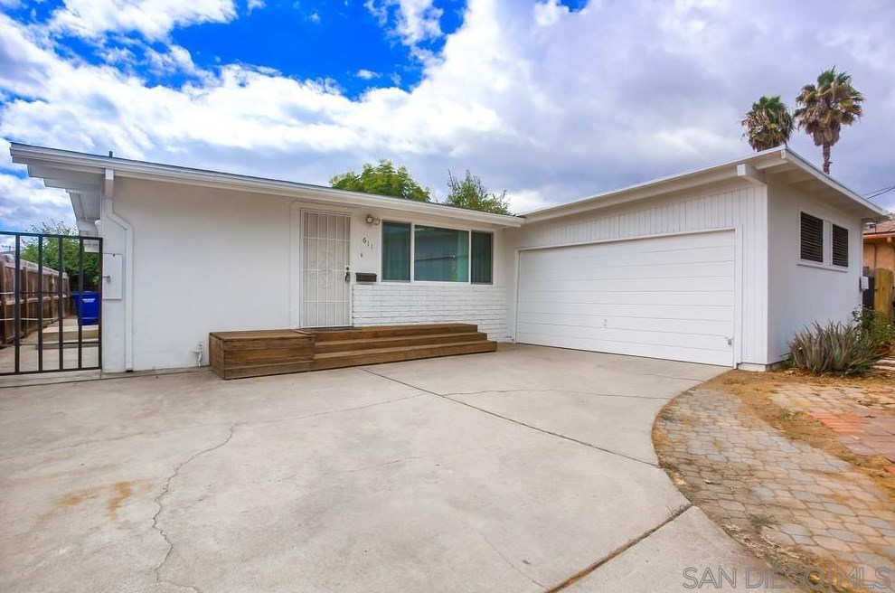 611 N Elm, Escondido, CA 92025
