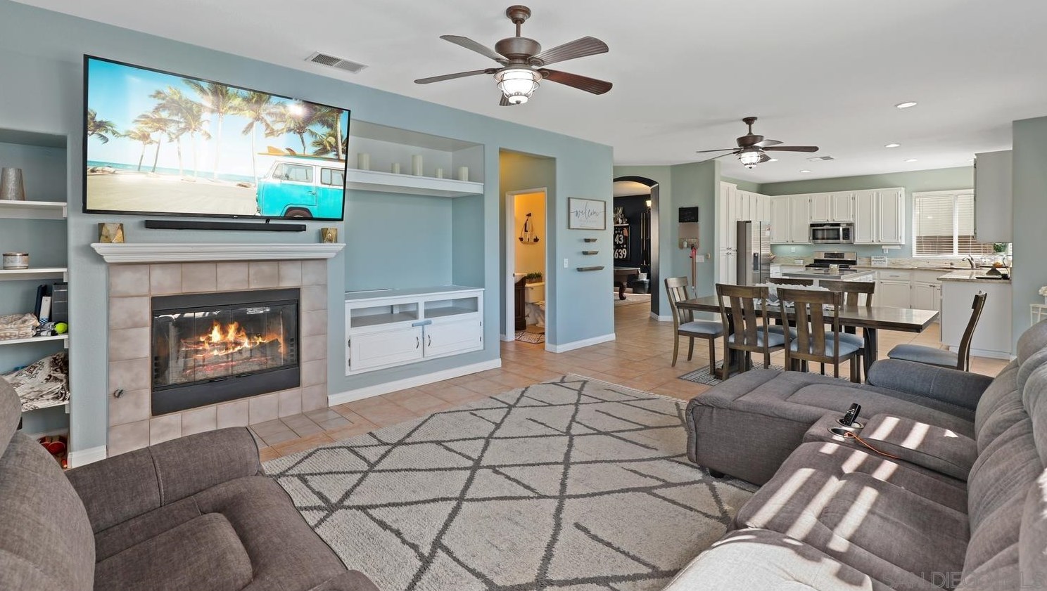 4990 El Mirlo Dr, Oceanside, CA 92057