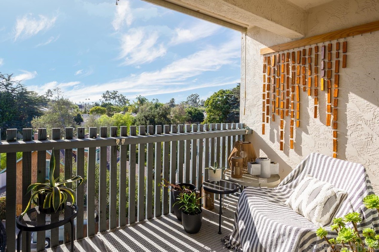 4900 Rosehedge Dr 414, La Mesa, CA 91942