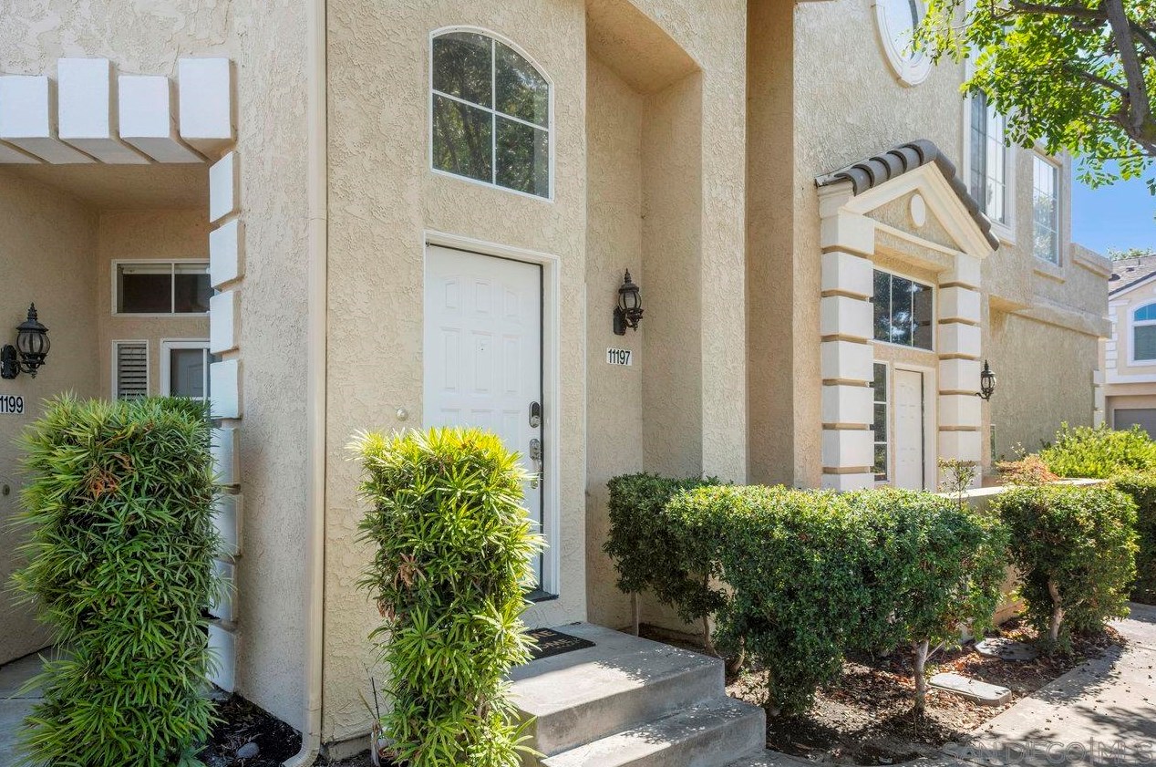 11197 Provencal Pl, San Diego, CA 92128-3669