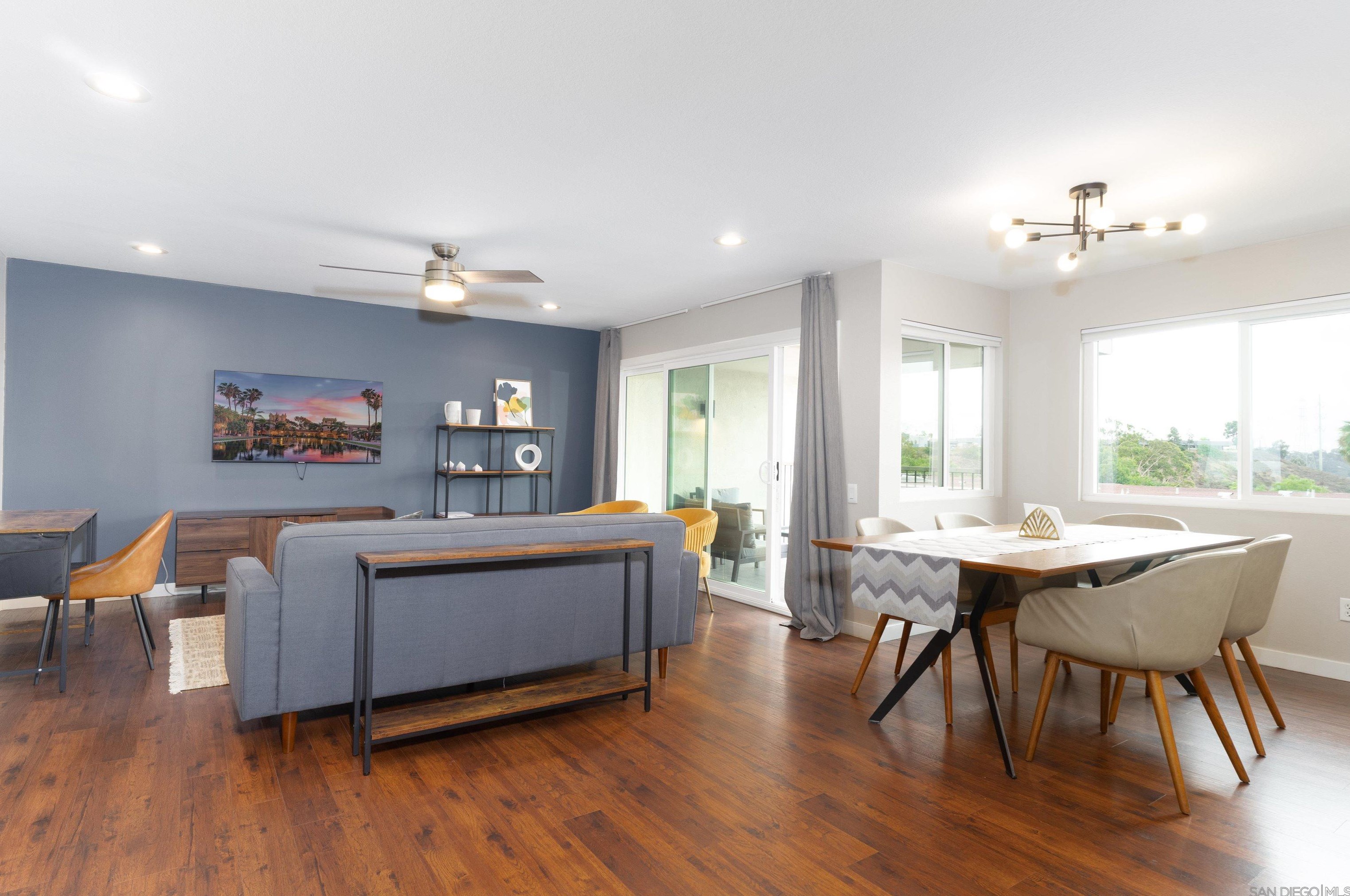 6230 Caminito Andreta, San Diego, CA 92111