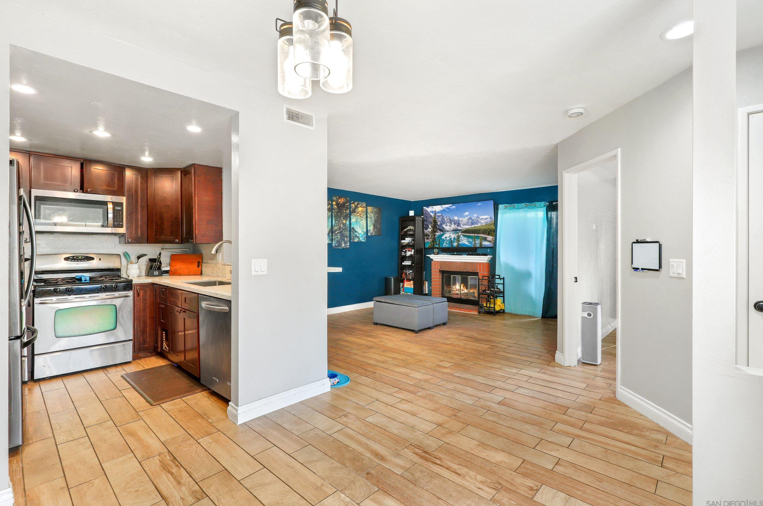 2051 Lakeridge Cir 103, Chula Vista, CA 91913