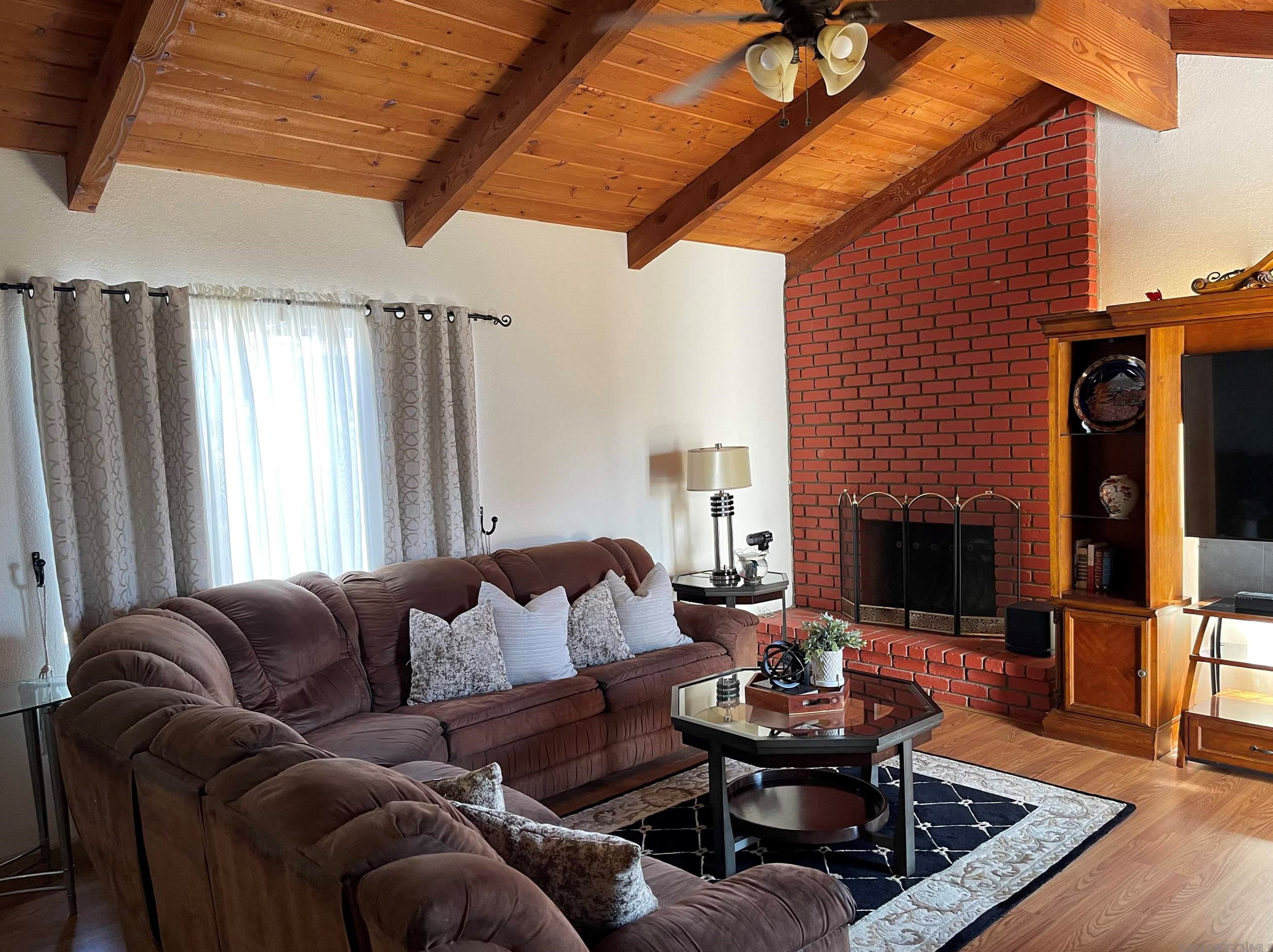 8785 Belfast Cir, San Diego, CA 92126