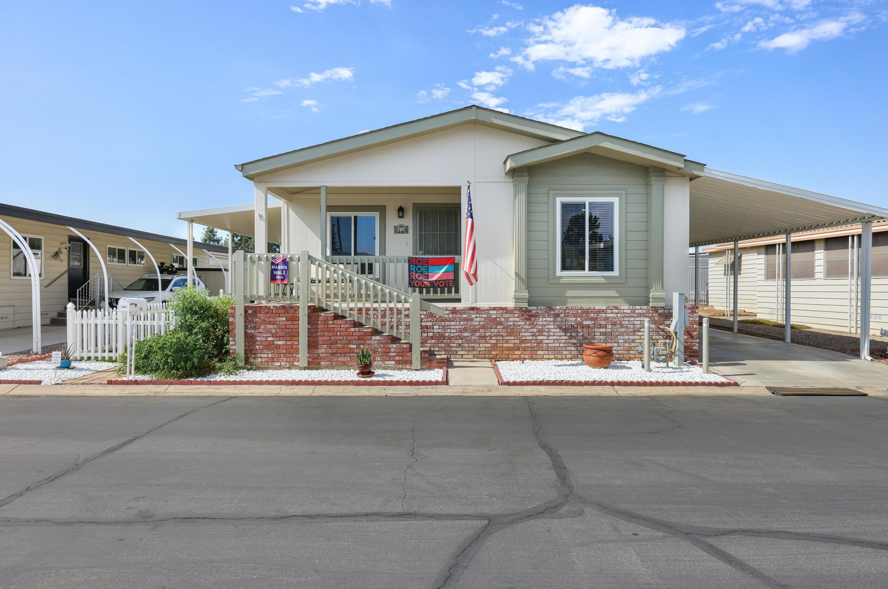 2280 E Valley Parkway Space 13, Escondido, CA 92027