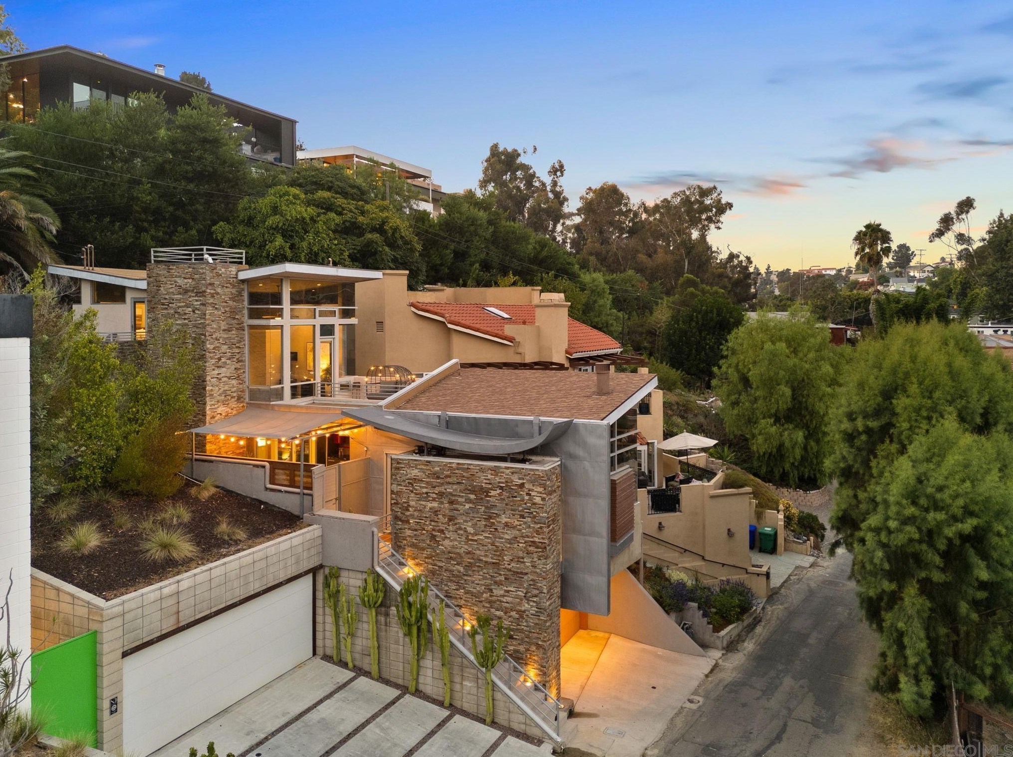 530 Otsego Dr, San Diego, CA 92103